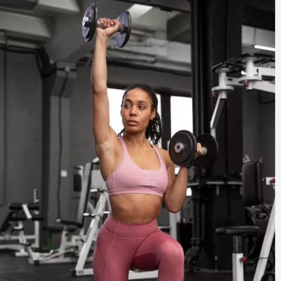 66th POSH PARTY CO HOSTING ACTIVEWEAR DEC 24 12PM EST Tag Me For Host Pick - Picture 3 of 5